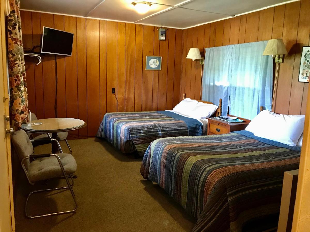 Chamber Lane Motel Round Lake Extérieur photo