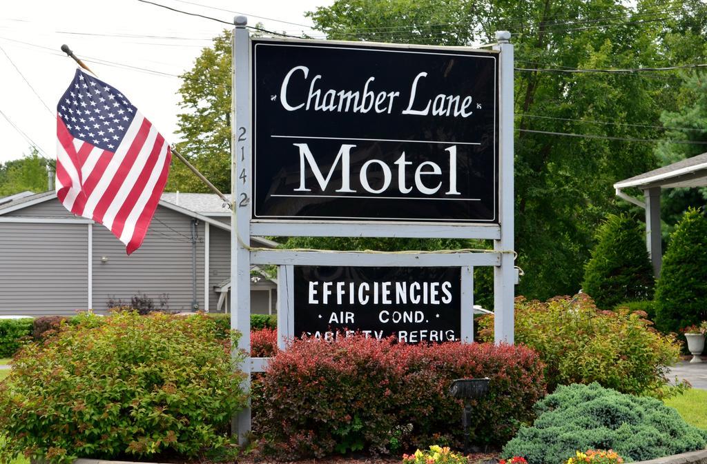 Chamber Lane Motel Round Lake Extérieur photo